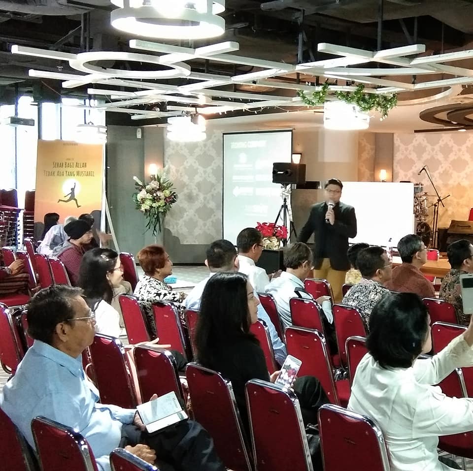 Ps. Andhika W Kurniawan (AWK Ministry) diundang dalam ibadah perusahaan dan membahas tentang Konsep Bisnis dalam Kerajaan Allah secara Alkitabiah.