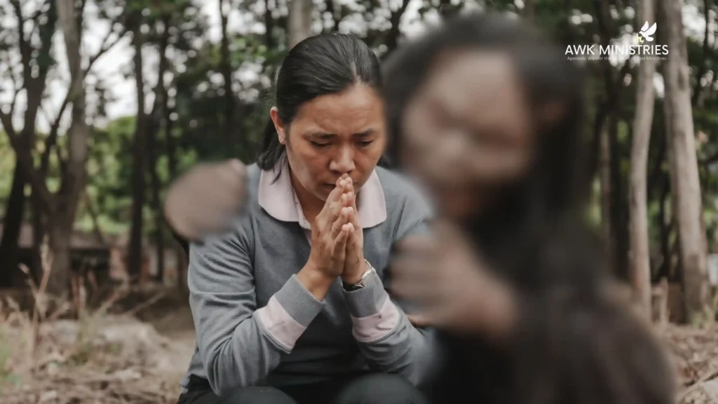 Cara menghadapi rasa kesepian loneliness kasih tuhan awk ministry